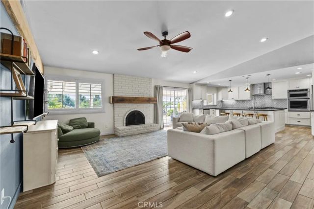 31235 Calle Felicidad, Temecula, CA 92591