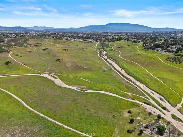 31235 Calle Felicidad, Temecula, CA 92591