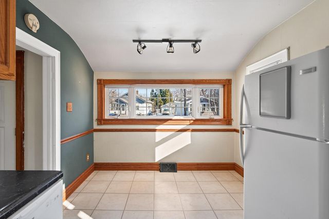 2069 Manitou Avenue, Saint Paul, MN 55119