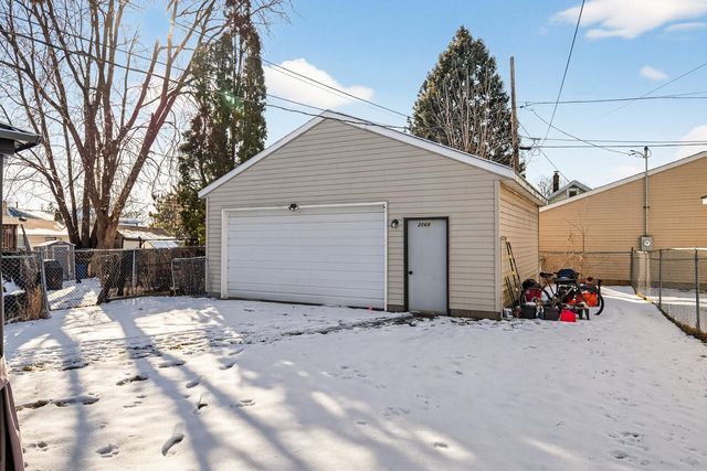 2069 Manitou Avenue, Saint Paul, MN 55119