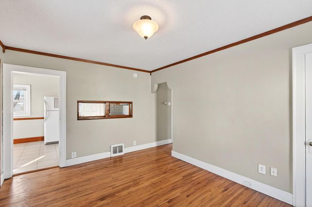 2069 Manitou Avenue, Saint Paul, MN 55119