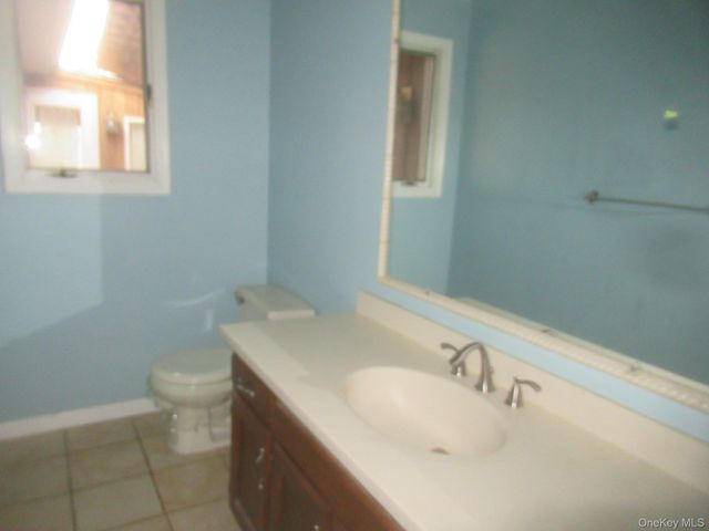 64 Hillside View Road, Mahopac, NY 10541