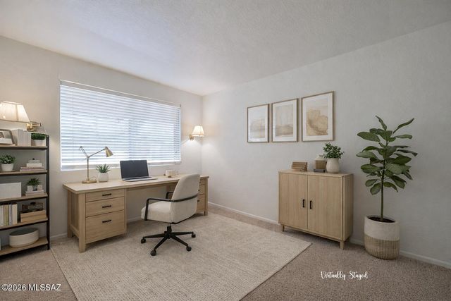 1811 N Camino De La Cienega, Tucson, AZ 85715