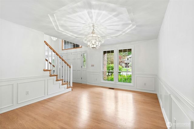 2122 221st Place NE, Sammamish, WA 98074