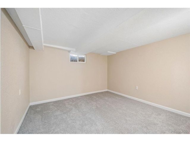 3065 Wheeling St, Aurora, CO 80011