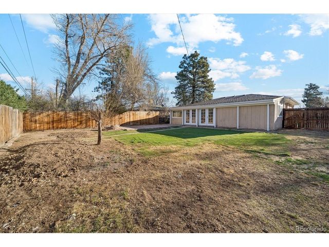 3065 Wheeling St, Aurora, CO 80011