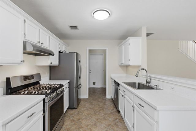 15532 Miss Adriennes PATH, Pflugerville, TX 78660