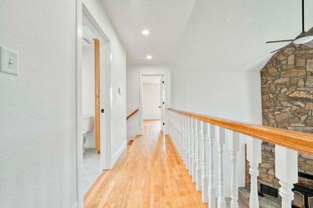 2405 S Farm Road 107, Springfield, MO 65802