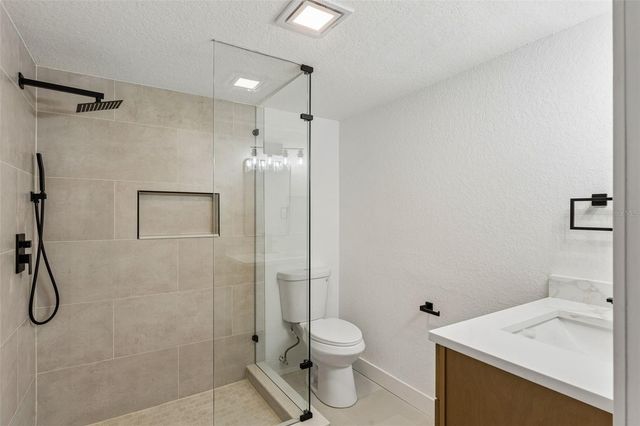1910 CURRY FORD ROAD, Orlando, FL 32806