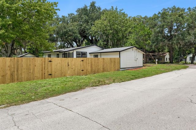 1910 CURRY FORD ROAD, Orlando, FL 32806