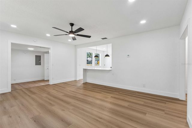 1910 CURRY FORD ROAD, Orlando, FL 32806