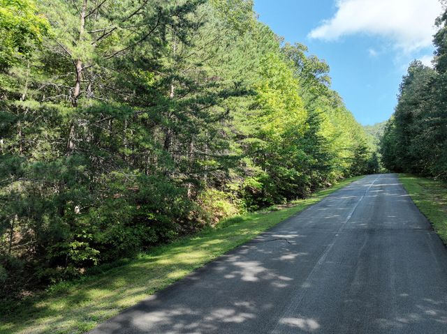 50 St Andrews Way, Ellijay, GA 30536