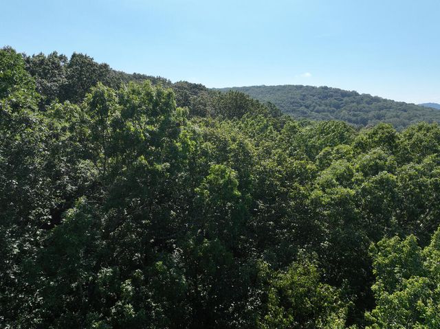 50 St Andrews Way, Ellijay, GA 30536