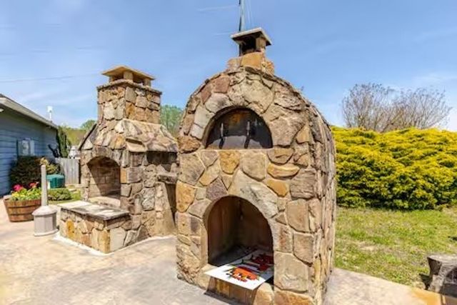 166 Mountain Meadows Drive, Morganton, GA 30560