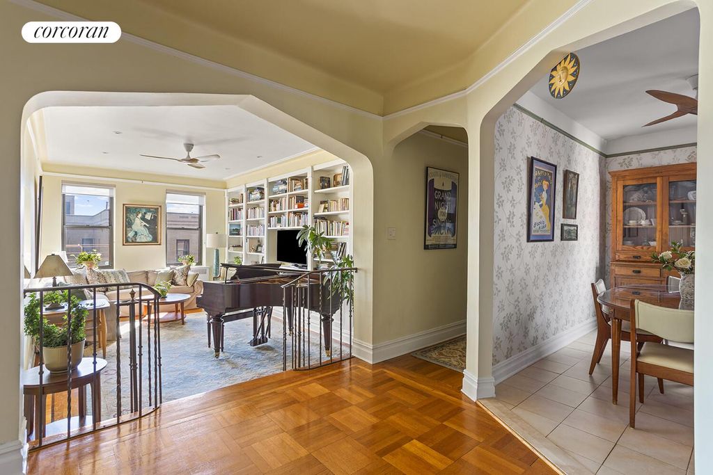 200 Pinehurst Ave Apt 6G, New York City, NY 10033