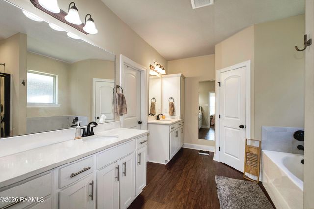 612 Bay Meadow Lane, Lafayette, LA 70507