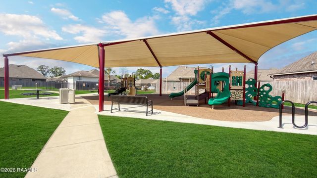 612 Bay Meadow Lane, Lafayette, LA 70507