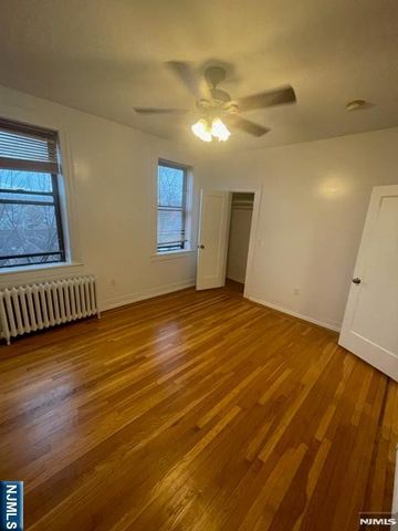 331 79th Street 54, North Bergen, NJ 07047