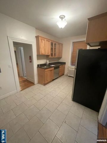 331 79th Street 54, North Bergen, NJ 07047