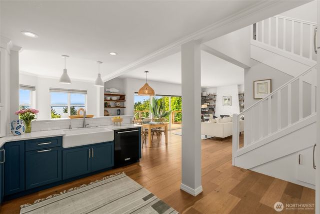 6321 Atlas Place SW, Seattle, WA 98136