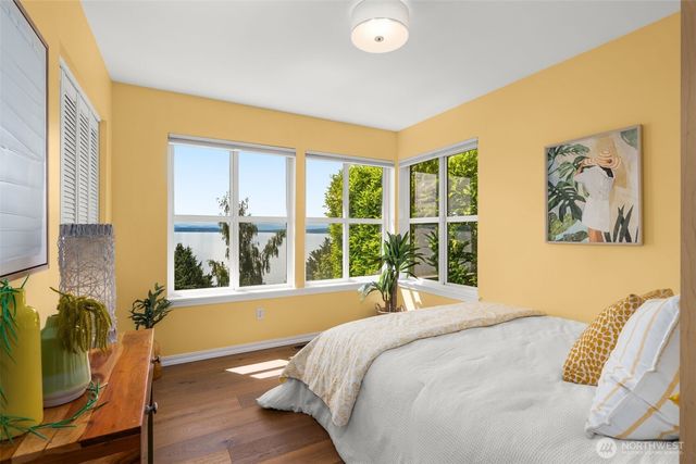 6321 Atlas Place SW, Seattle, WA 98136