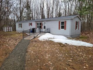 242 Waverly Circle, Colchester (colchester), VT 05446