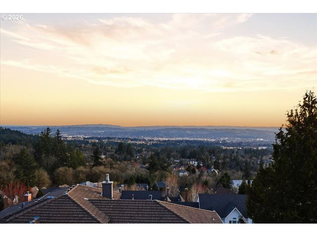 1937 Nw TIVOLI Ln, Portland, OR 97229