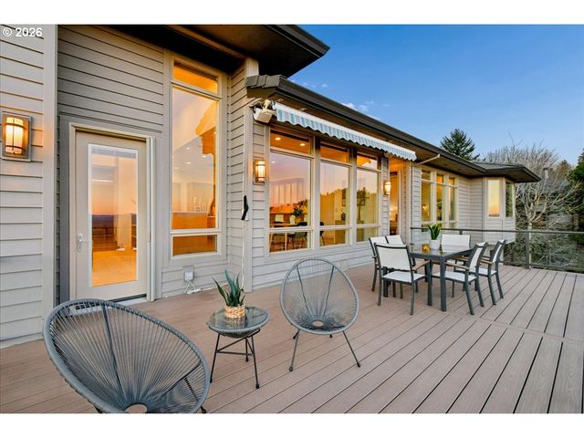 1937 Nw TIVOLI Ln, Portland, OR 97229