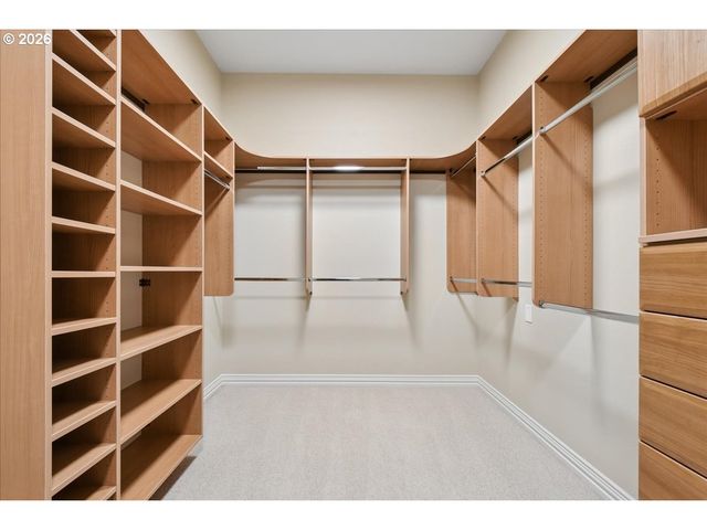 1937 Nw TIVOLI Ln, Portland, OR 97229