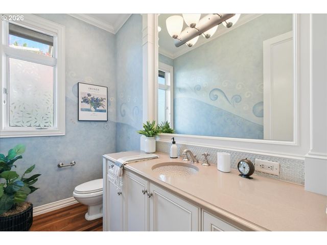 1937 Nw TIVOLI Ln, Portland, OR 97229