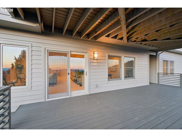 1937 Nw TIVOLI Ln, Portland, OR 97229