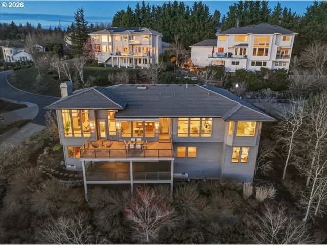 1937 Nw TIVOLI Ln, Portland, OR 97229