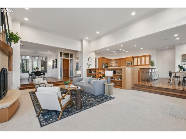 1937 Nw TIVOLI Ln, Portland, OR 97229