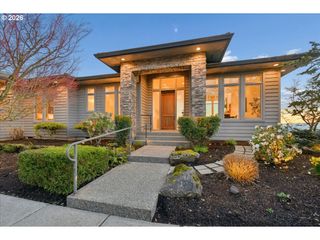1937 Nw TIVOLI Ln, Portland, OR 97229