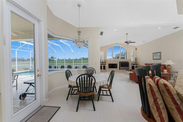 12109 SW KINGSWAY CIRCLE, Lake Suzy, FL 34269