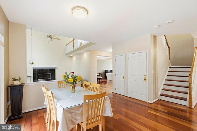 43648 INTREPID ST, Chantilly, VA 20152
