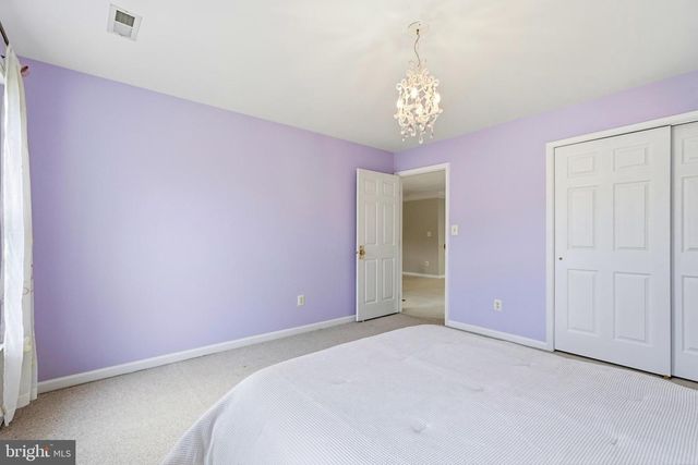 43648 INTREPID ST, Chantilly, VA 20152