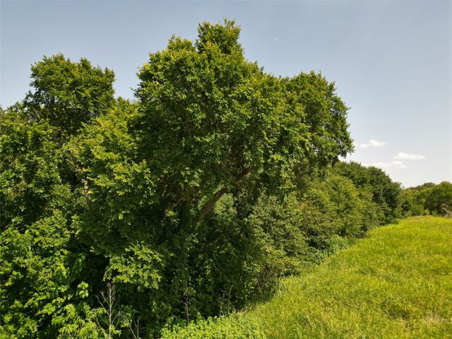 3627 Howard Road, Waxahachie, TX 75165