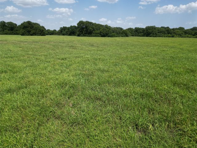 3627 Howard Road, Waxahachie, TX 75165