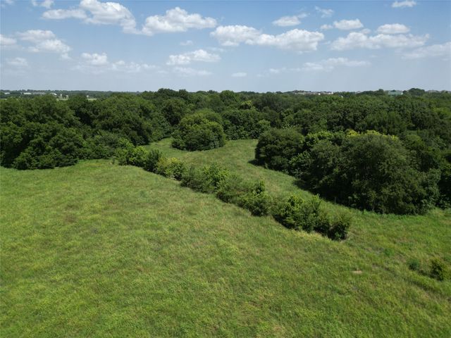 3627 Howard Road, Waxahachie, TX 75165