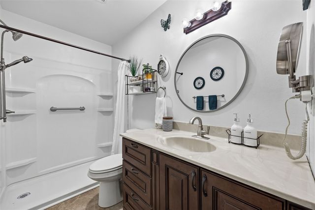 2601 Zika Avenue NW, Cedar Rapids, IA 52405