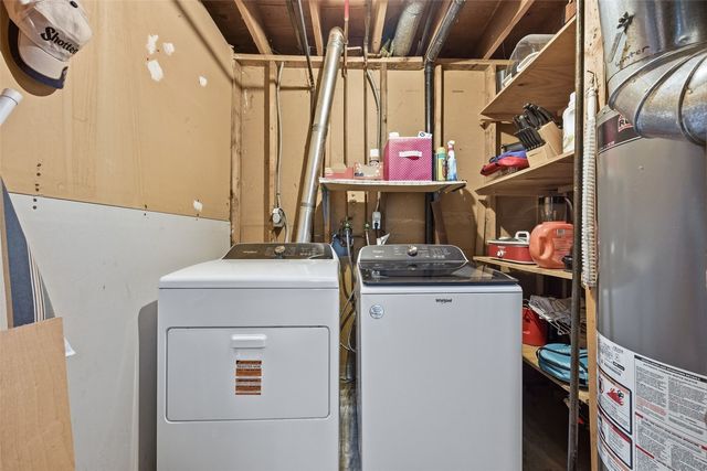 2601 Zika Avenue NW, Cedar Rapids, IA 52405