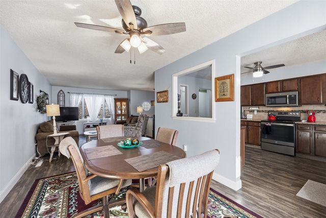 2601 Zika Avenue NW, Cedar Rapids, IA 52405