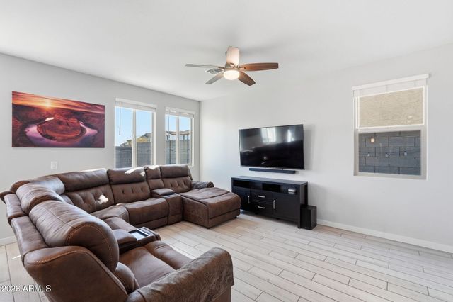 3389 S 180TH Avenue, Goodyear, AZ 85338
