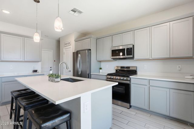 3389 S 180TH Avenue, Goodyear, AZ 85338