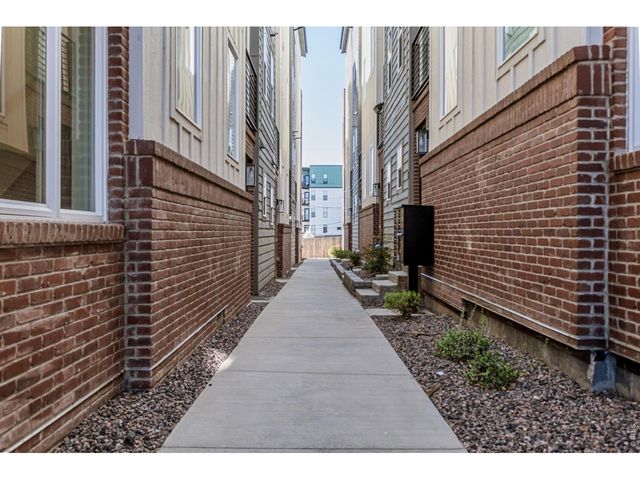 3511 S Marion St D, Englewood, CO 80113