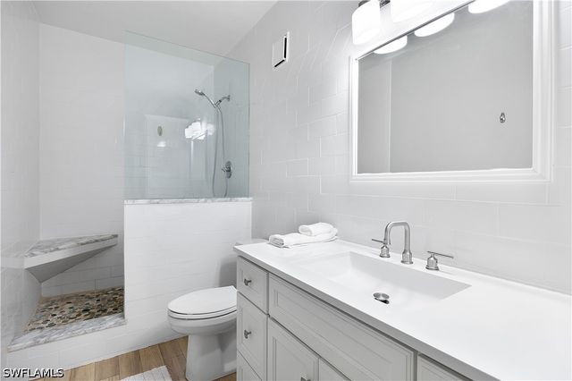 1901 Clifford ST 1402, Fort Myers, FL 33901