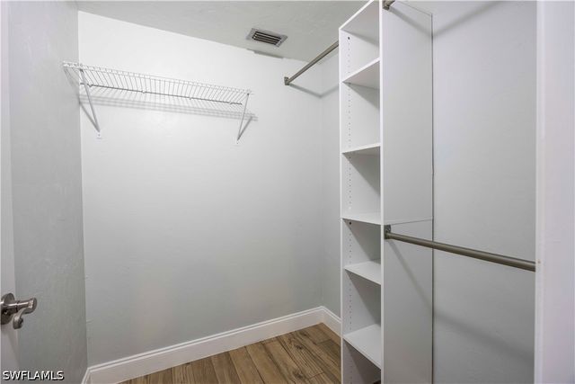 1901 Clifford ST 1402, Fort Myers, FL 33901