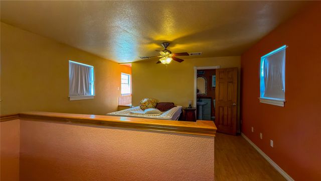 2900 Robinson Road, Denton, TX 76210
