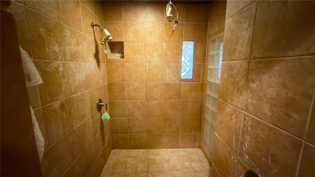 2900 Robinson Road, Denton, TX 76210